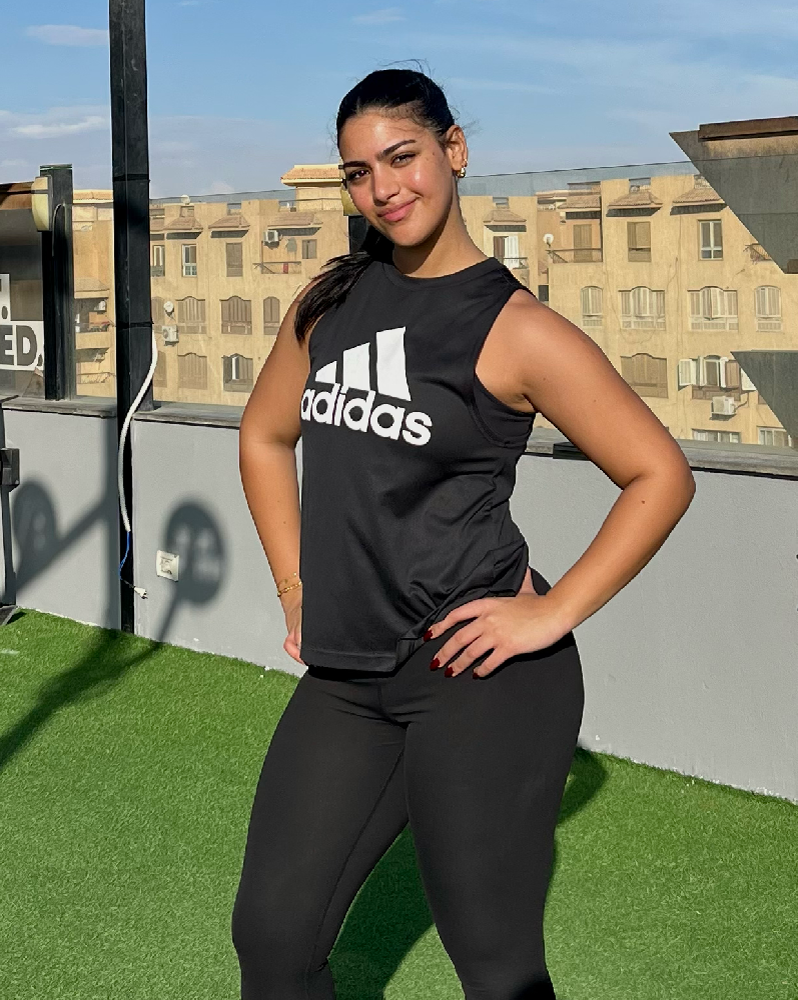 JOLIE MAKRAM